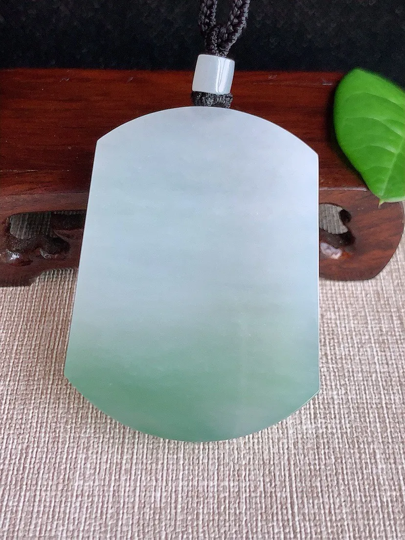 a货翡翠老坑冰种晴水无事牌吊坠 尺寸56.4×42.3×6mm 重量46.08g 0716