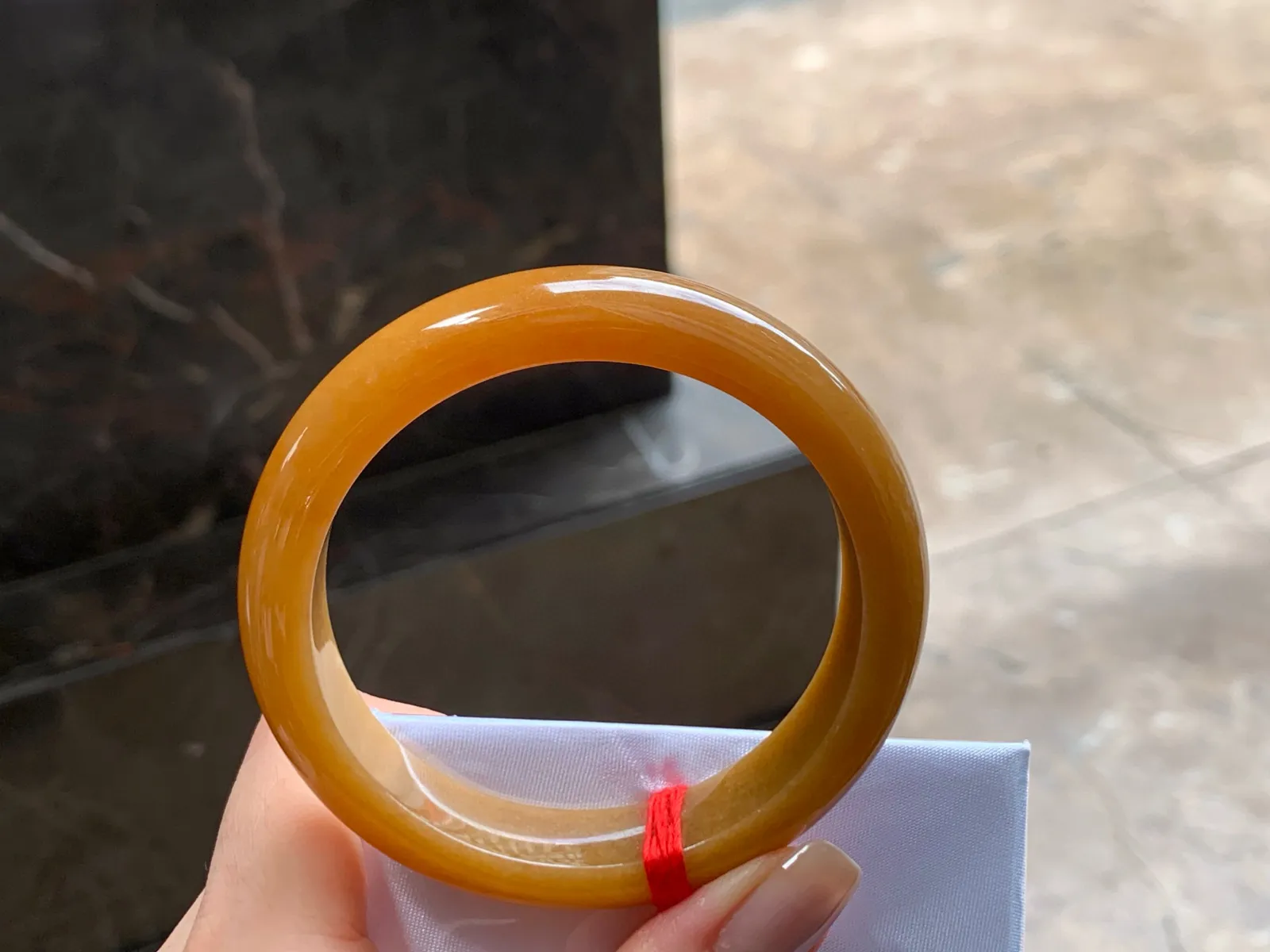 黄翡手镯
独特55.4/12.6/8mm