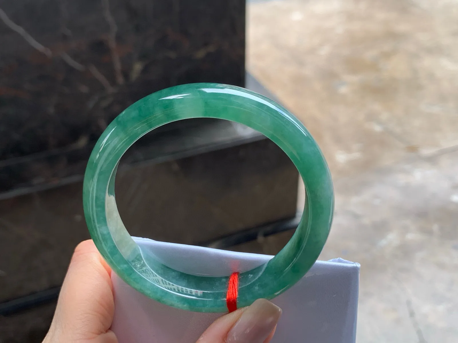 飘花手镯
水润独特 55/12.5/7.6mm
