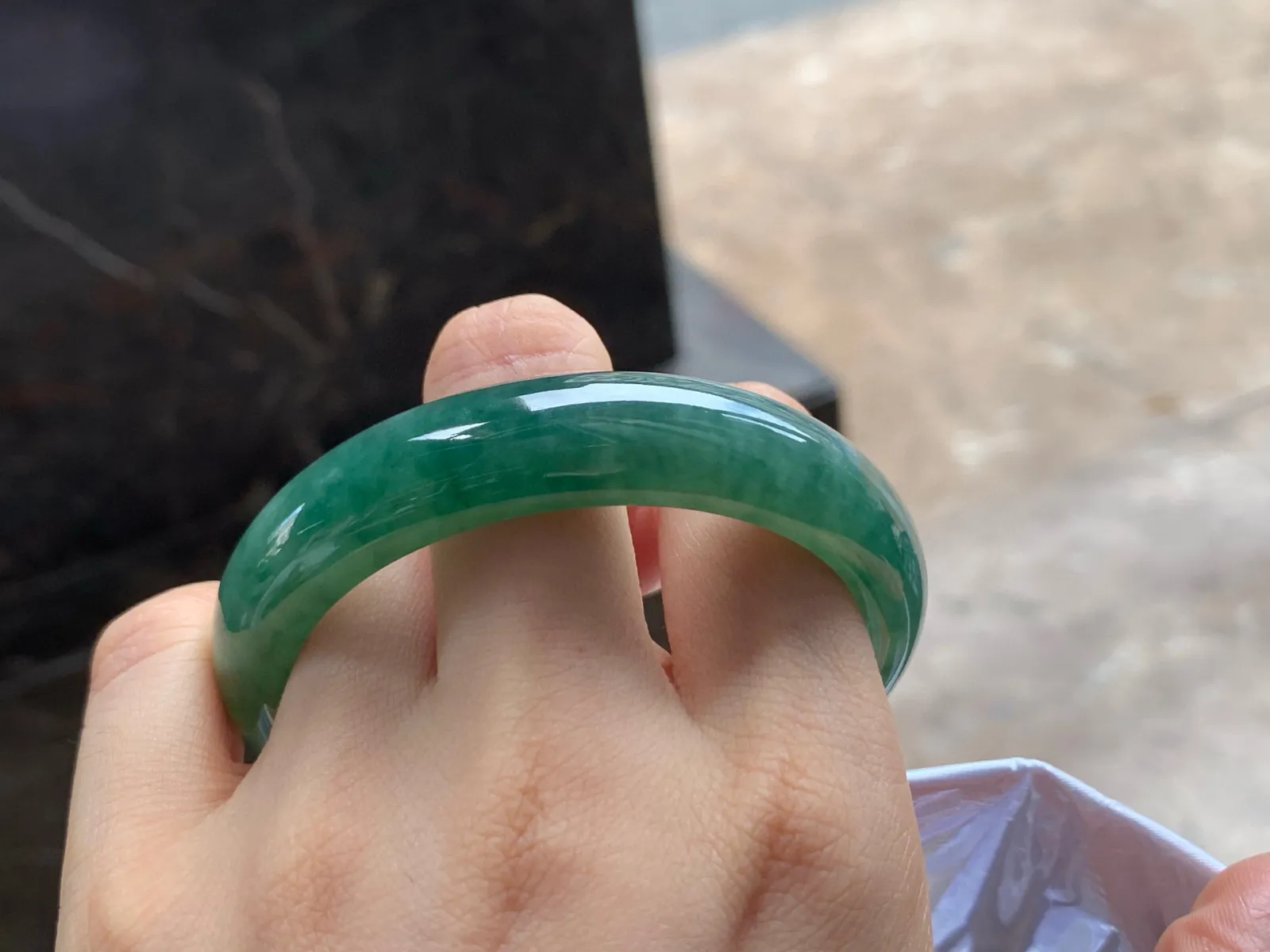 飘花手镯
水润独特 55/12.5/7.6mm