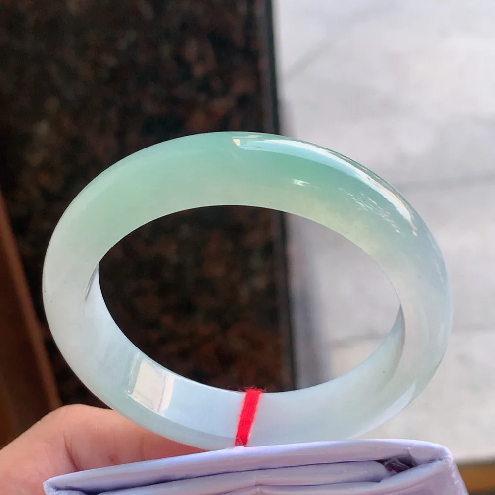 正圈高冰蓝绿 无瑕 尺寸:55.8/12.8/8.4 种水好🥰🥰