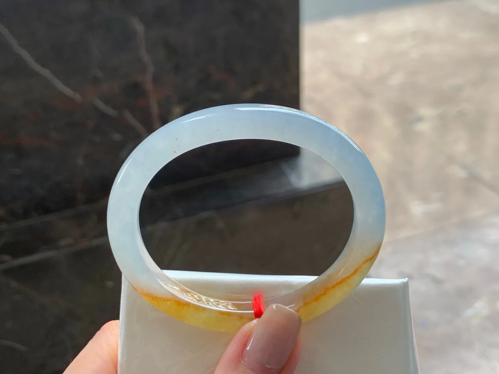 冰黄贵妃镯
种老独特 54.3/7.9/7.8mm