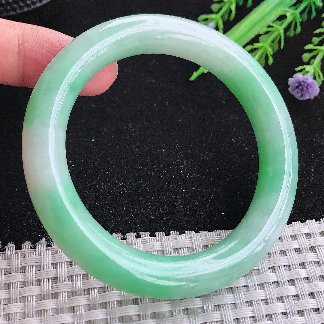 自然光54.5/11/0.2老坑精美温润苹果绿圆条手镯玉镯平安镯美人镯