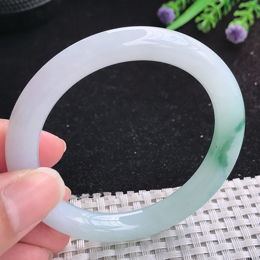 自然光54/8.9/9.1老坑冰胶果冻水灵飘花圆条手镯玉镯平安镯美人镯