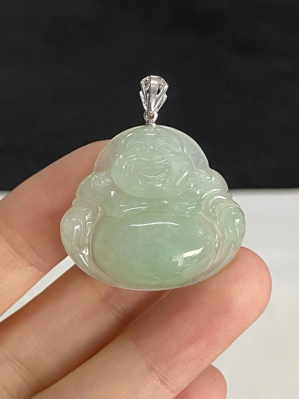 翡翠冰糯种绿色佛公吊坠