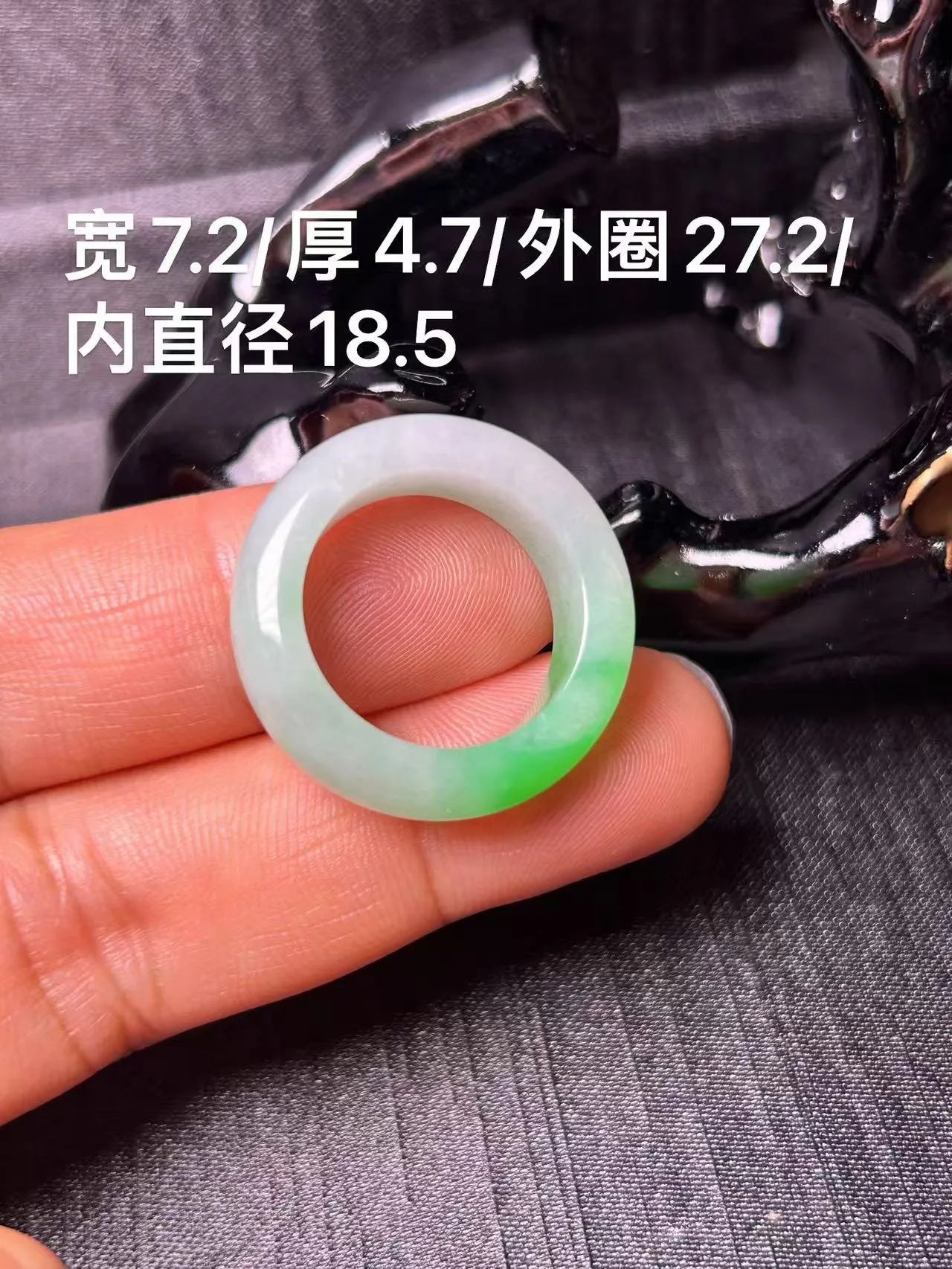 缅甸翡翠A货，女戒指，上手效果好，圆圆满满，幸福美满，平安喜乐，