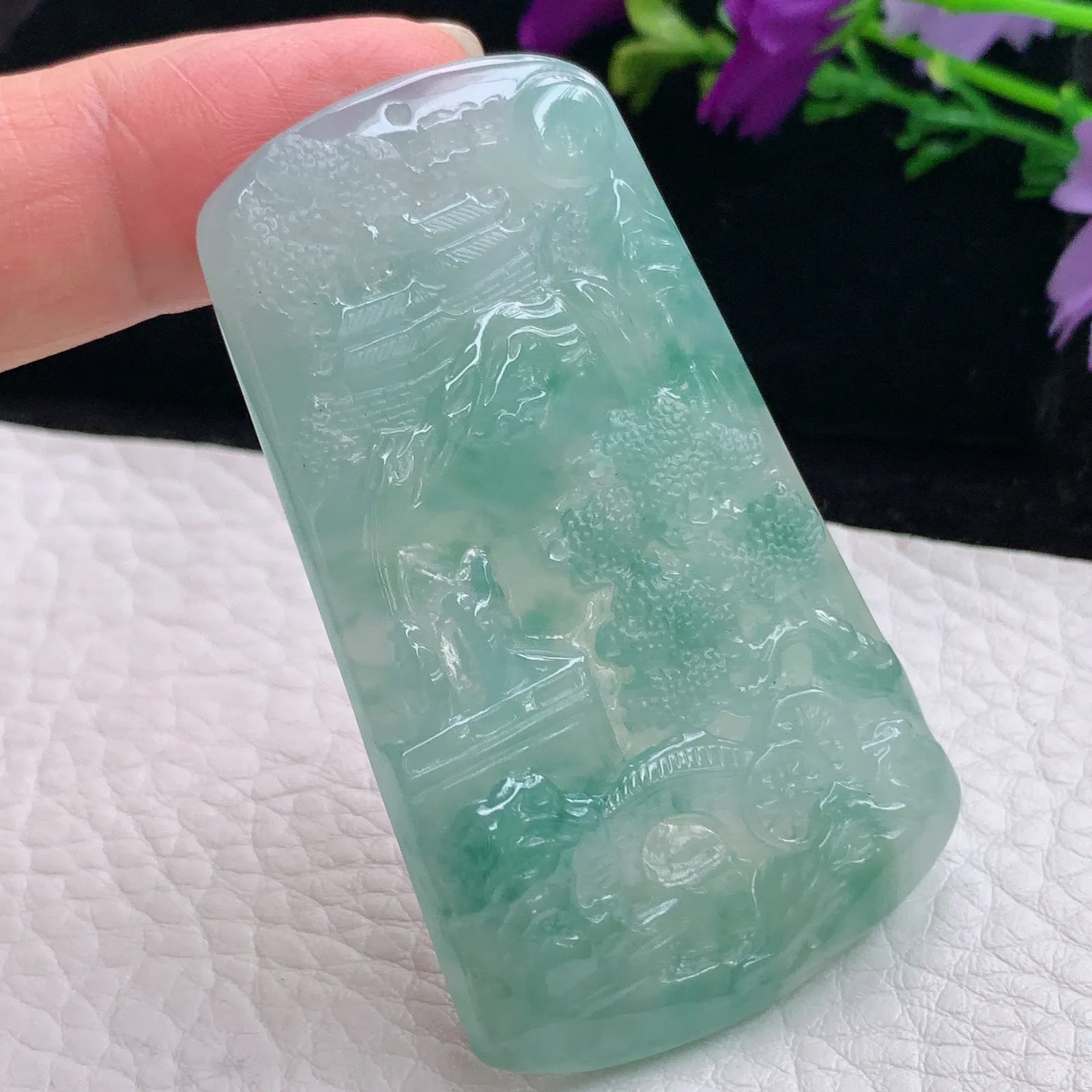 ktj实拍62*36.3*5老坑精雕缅甸翡翠冰润飘花大好河山 山水玉吊坠 玉挂件