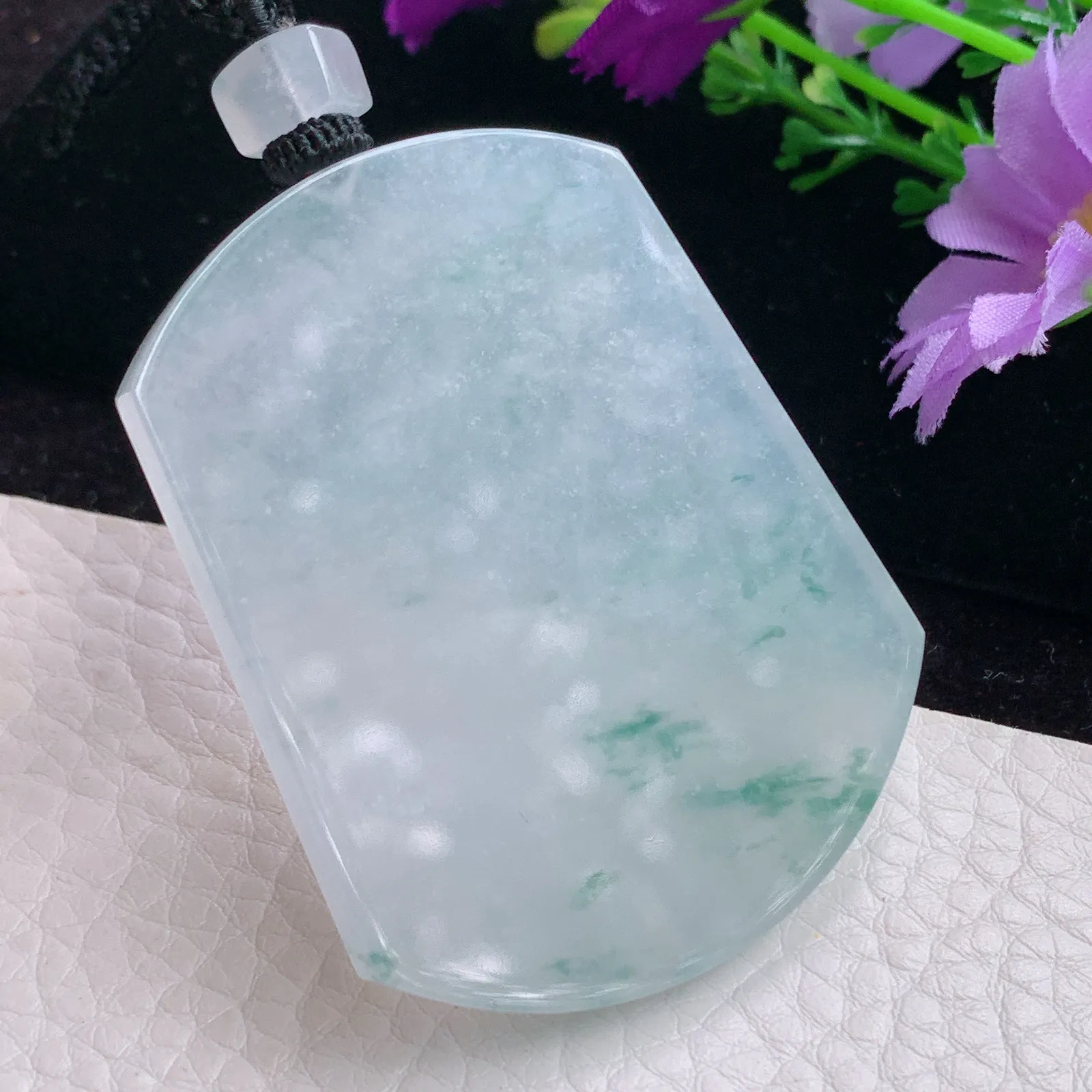 mut实拍56*44*5.3老坑精雕缅甸翡翠冰飘花平安无事牌 素面牌玉吊坠 玉挂件
