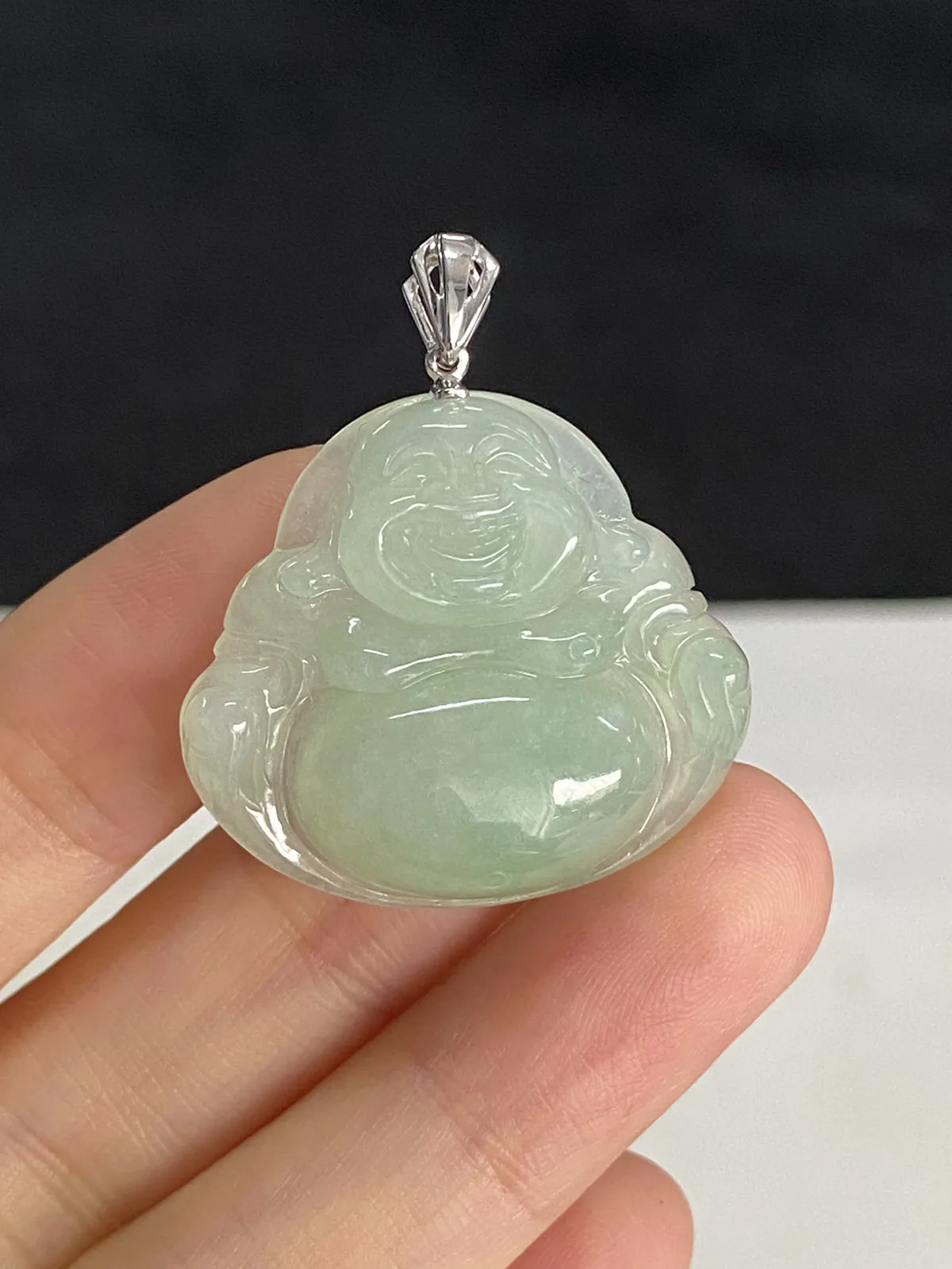 翡翠冰糯种绿色佛公吊坠