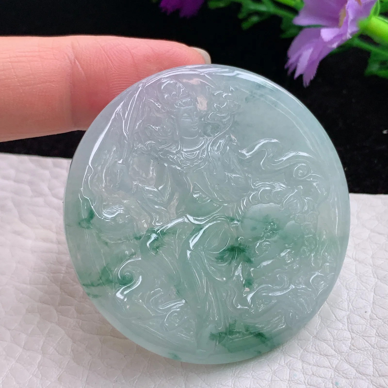 ktj实拍49.7*4.5老坑精雕缅甸翡翠冰飘花生肖守护神文殊玉吊坠 玉挂件
