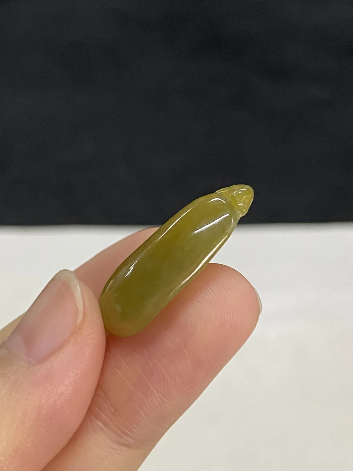 翡翠冰糯种黄色福瓜