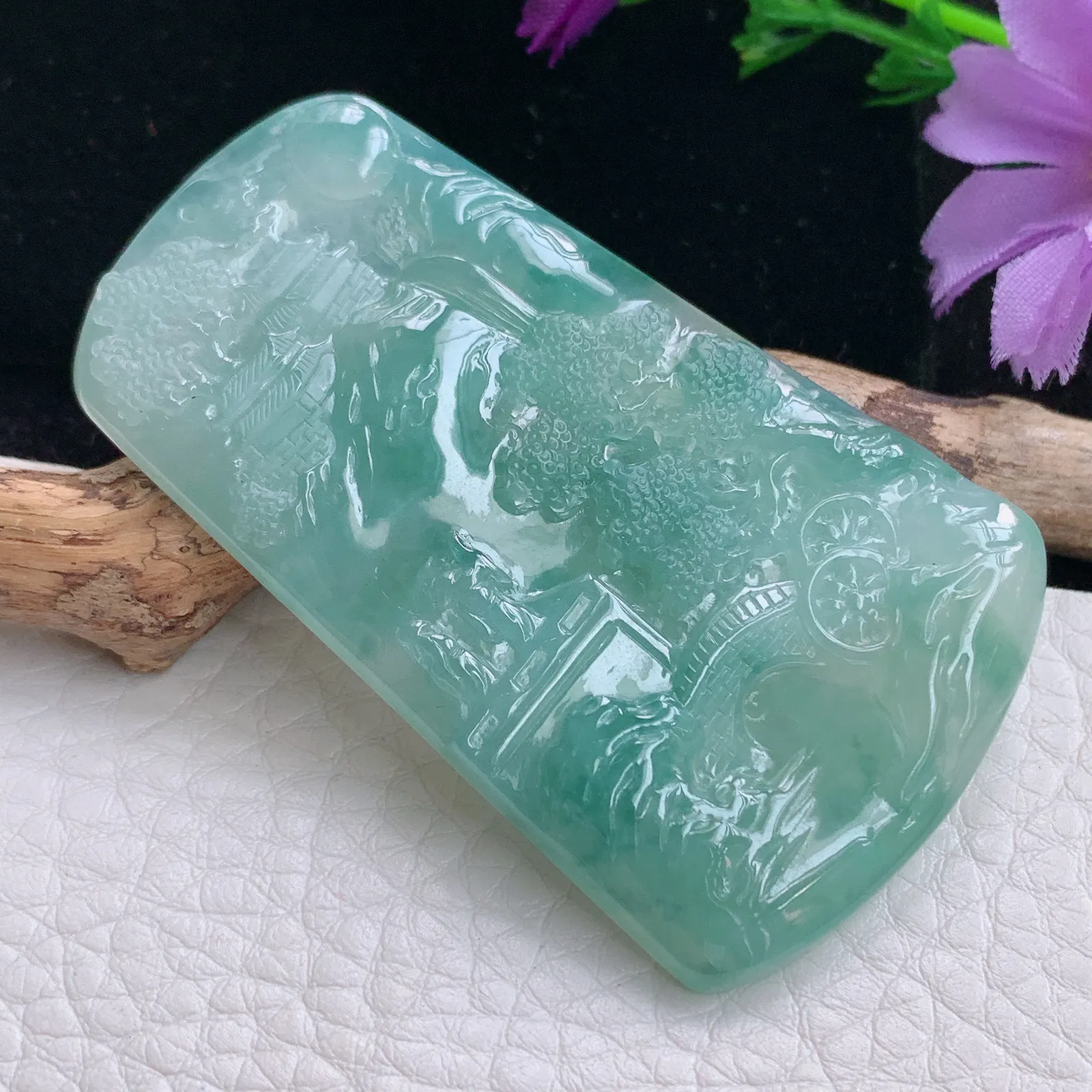 ktj实拍62*36.3*5老坑精雕缅甸翡翠冰润飘花大好河山 山水玉吊坠 玉挂件