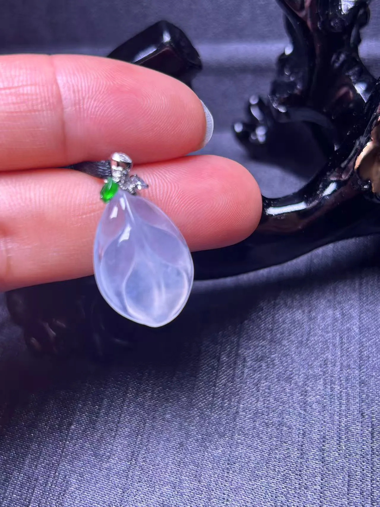 缅甸翡翠A货，金叶玉叶，事业有成，家大业大，上身效果很美，裸石22.8/15.3/7