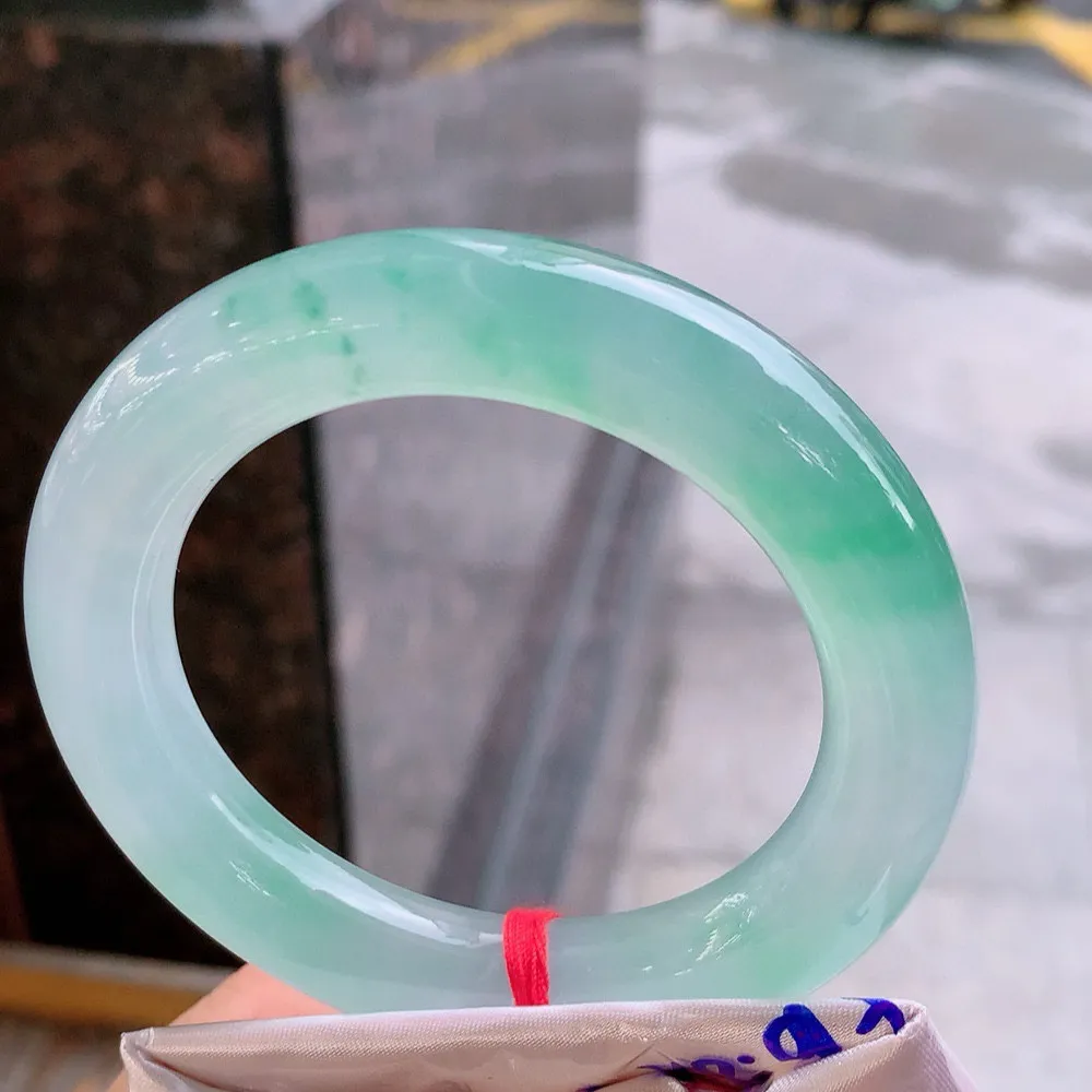 圆条高冰阳绿 无瑕 尺寸:56.7/12 种色俱佳🥰🥰