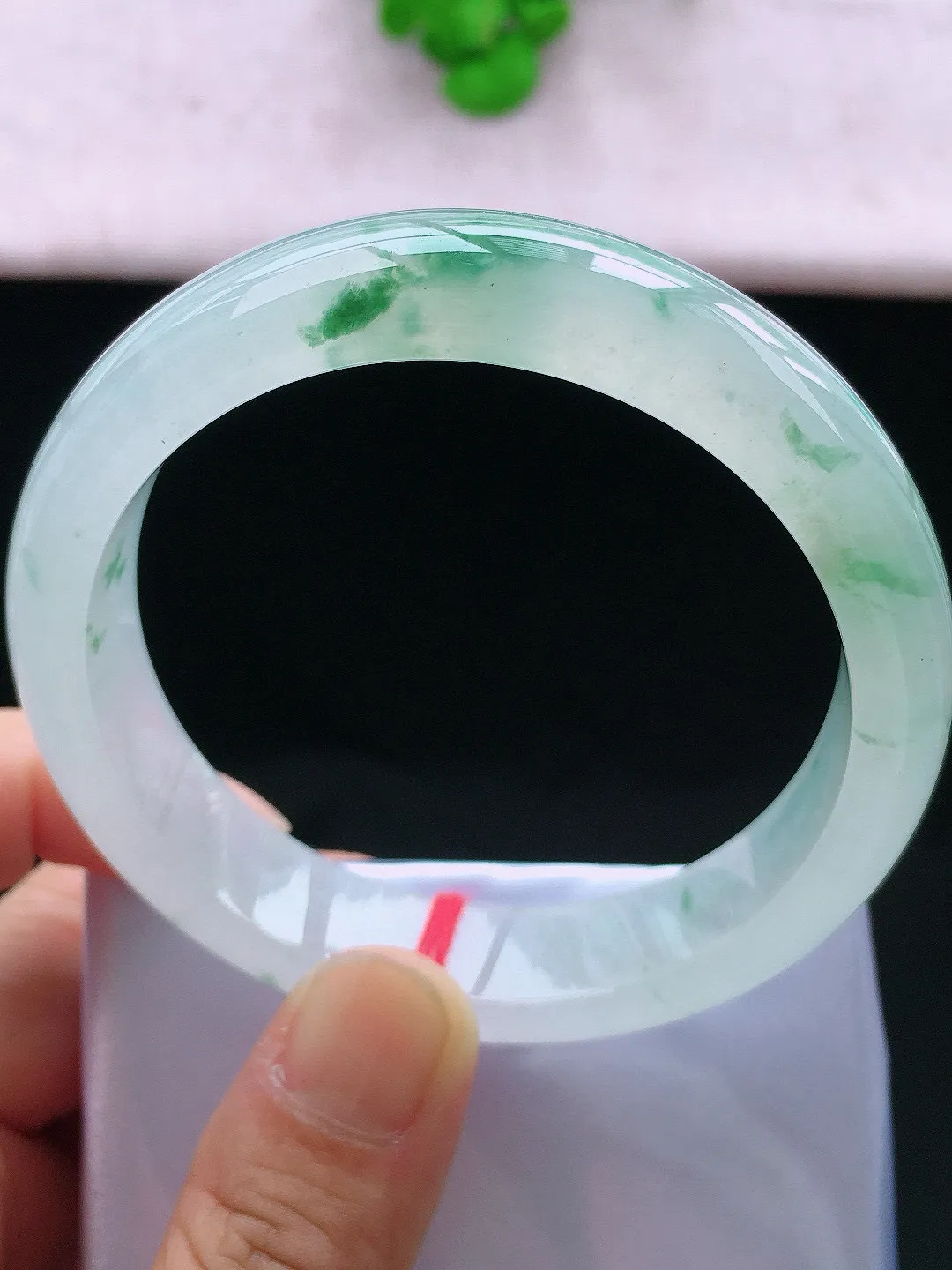 正圈58-59可戴，种老水足，尺寸59/14.2/8.1mm，冰飘花正圈翡翠手镯