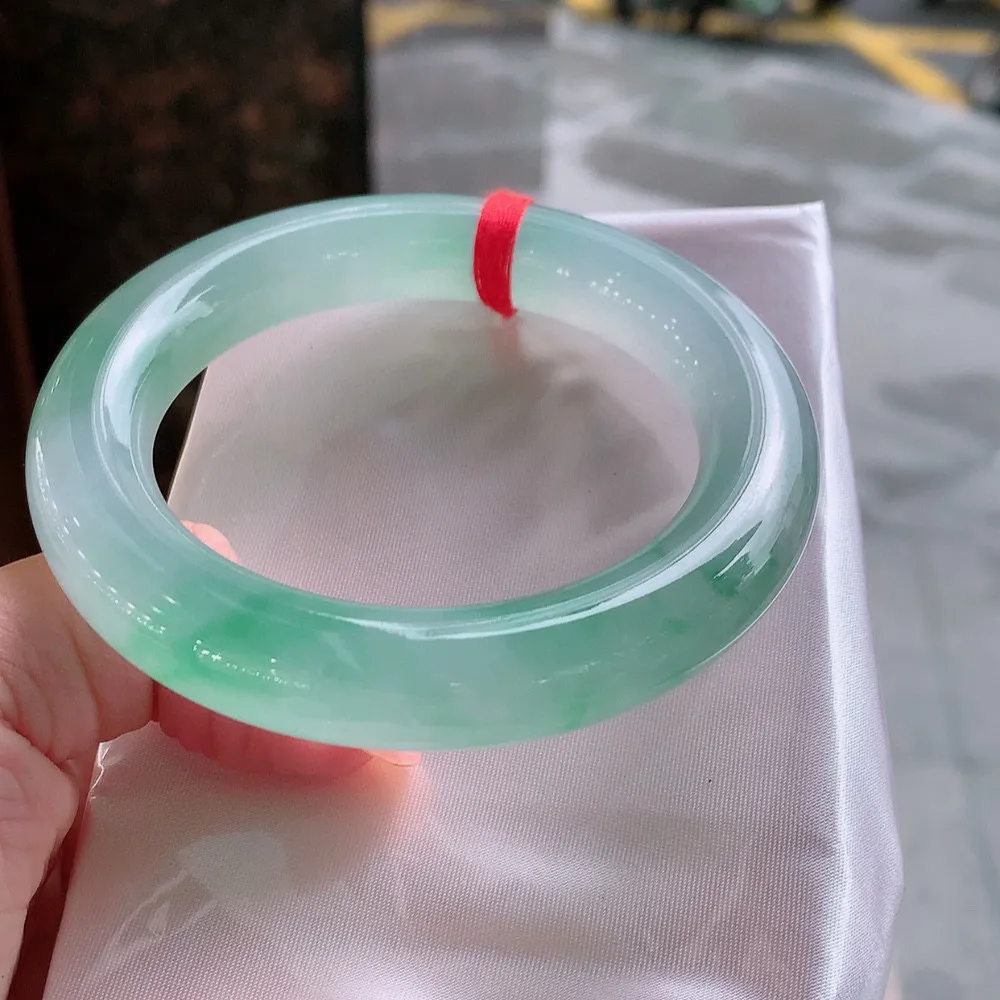 圆条高冰阳绿 无瑕 尺寸:56.7/12 种色俱佳🥰🥰