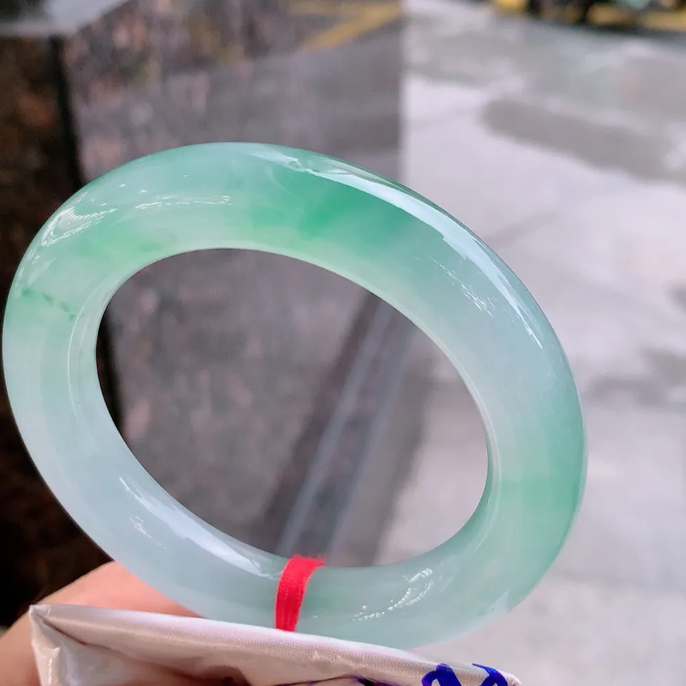 圆条高冰阳绿 无瑕 尺寸:56.7/12 种色俱佳🥰🥰