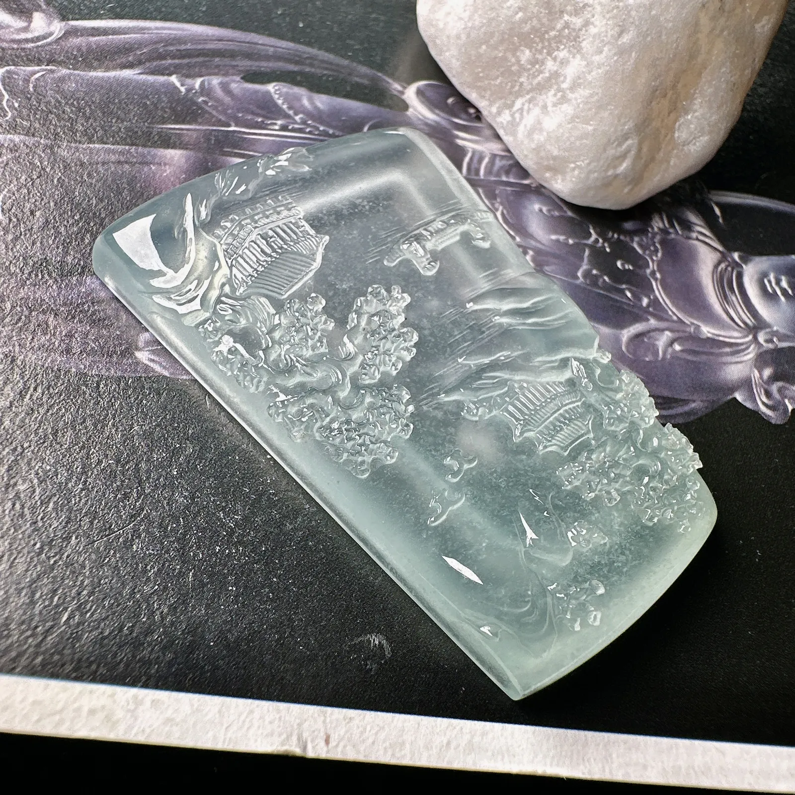 【冰种山水】种地很不错，冰感十足，通透度好，画面感强烈，稀有的好山水