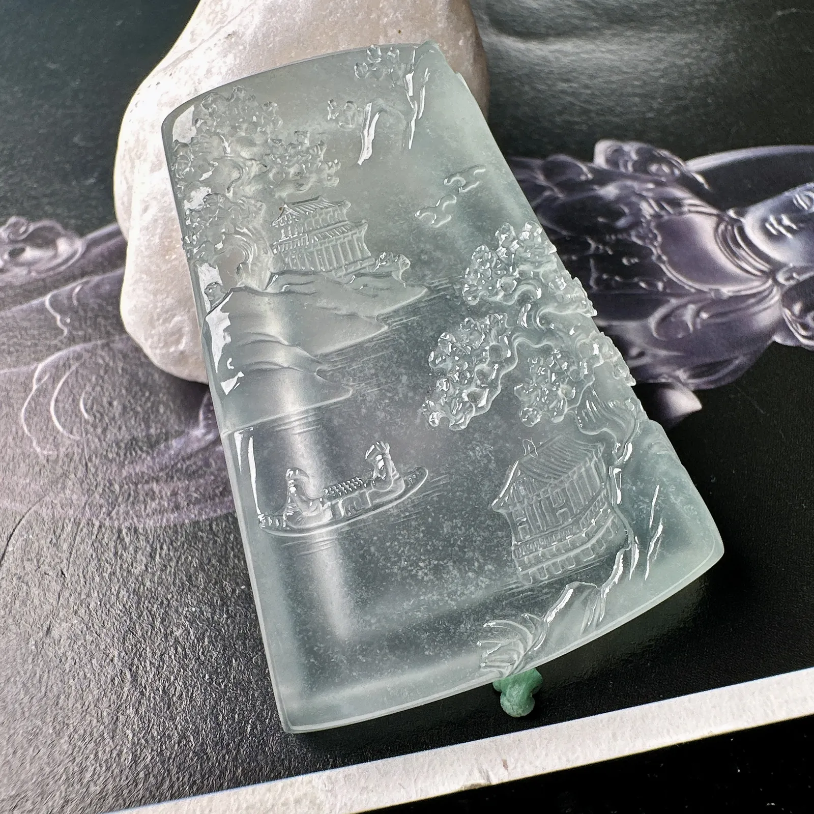 【冰种山水】种地很不错，冰感十足，通透度好，画面感强烈，稀有的好山水