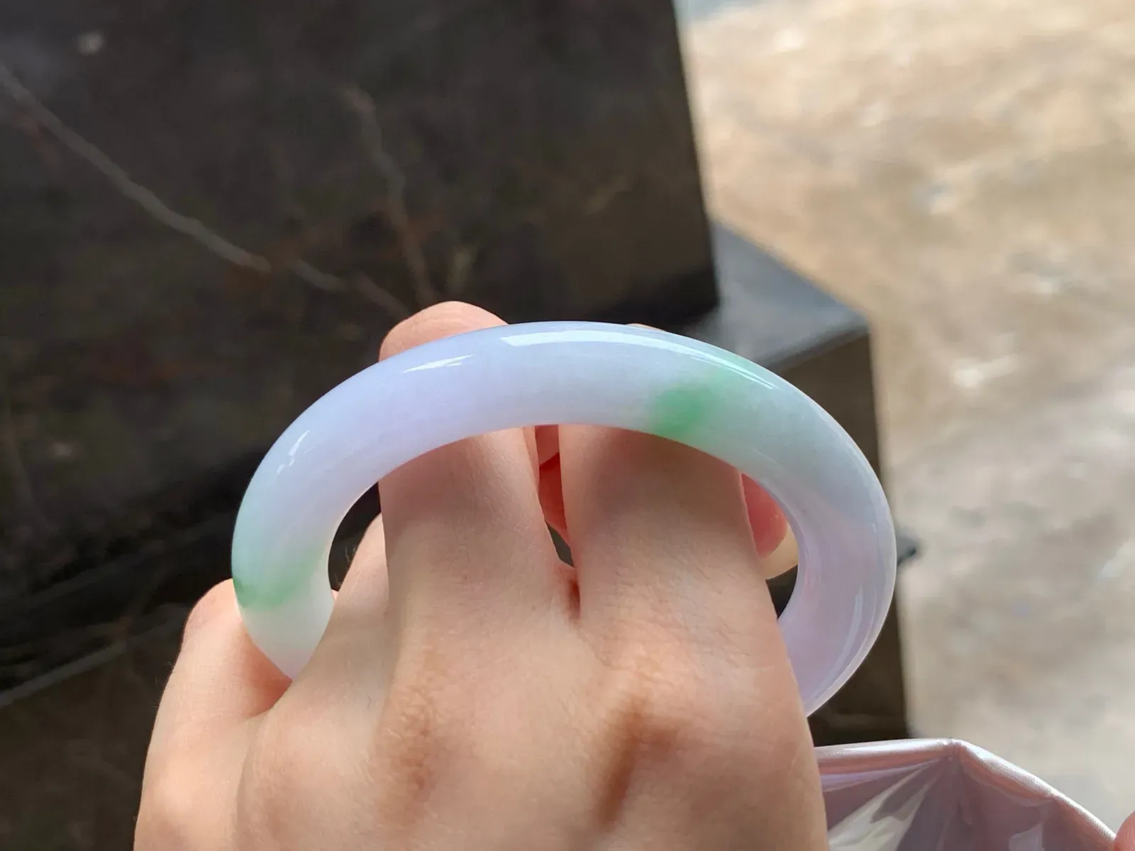 春彩福镯
细腻清爽 55.5/10.8mm