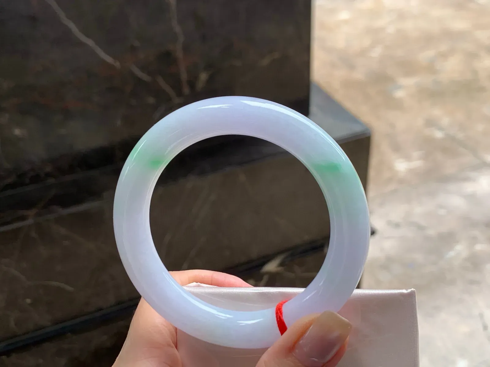 春彩福镯
细腻清爽 55.5/10.8mm