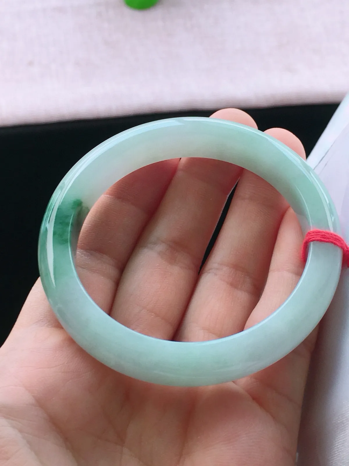 正圈55-56可戴，种老水足，尺寸56/10.8/8.2mm，冰飘花正圈翡翠手镯
