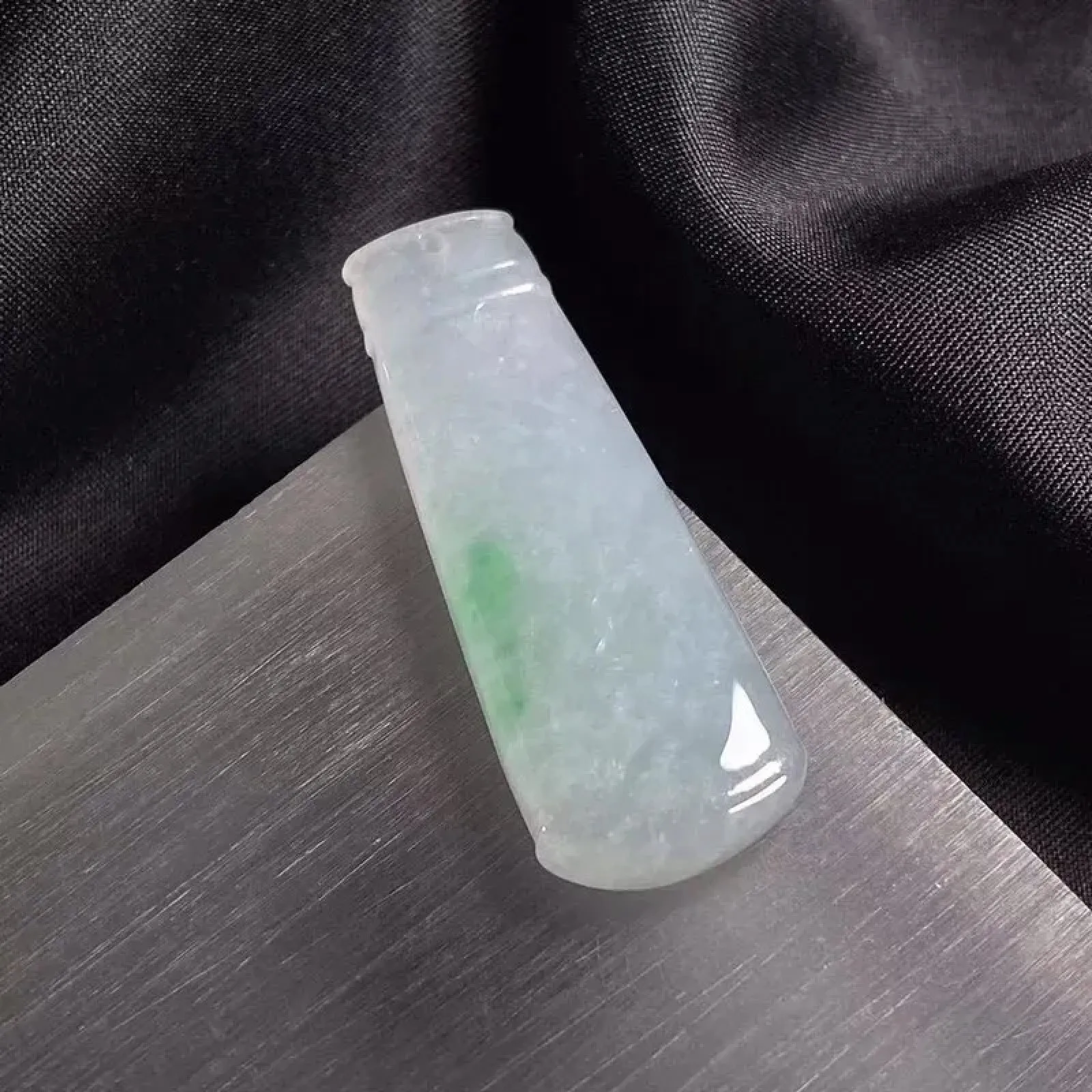 缅甸翡翠A货，富贵竹，平平安安，快乐一生，上身效果非常好，