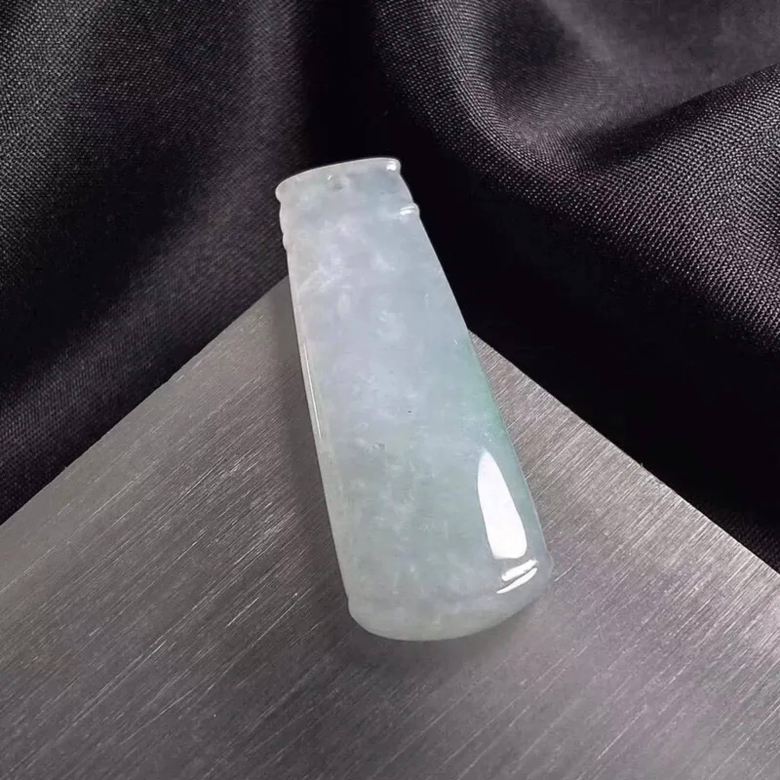 缅甸翡翠A货，富贵竹，平平安安，快乐一生，上身效果非常好，