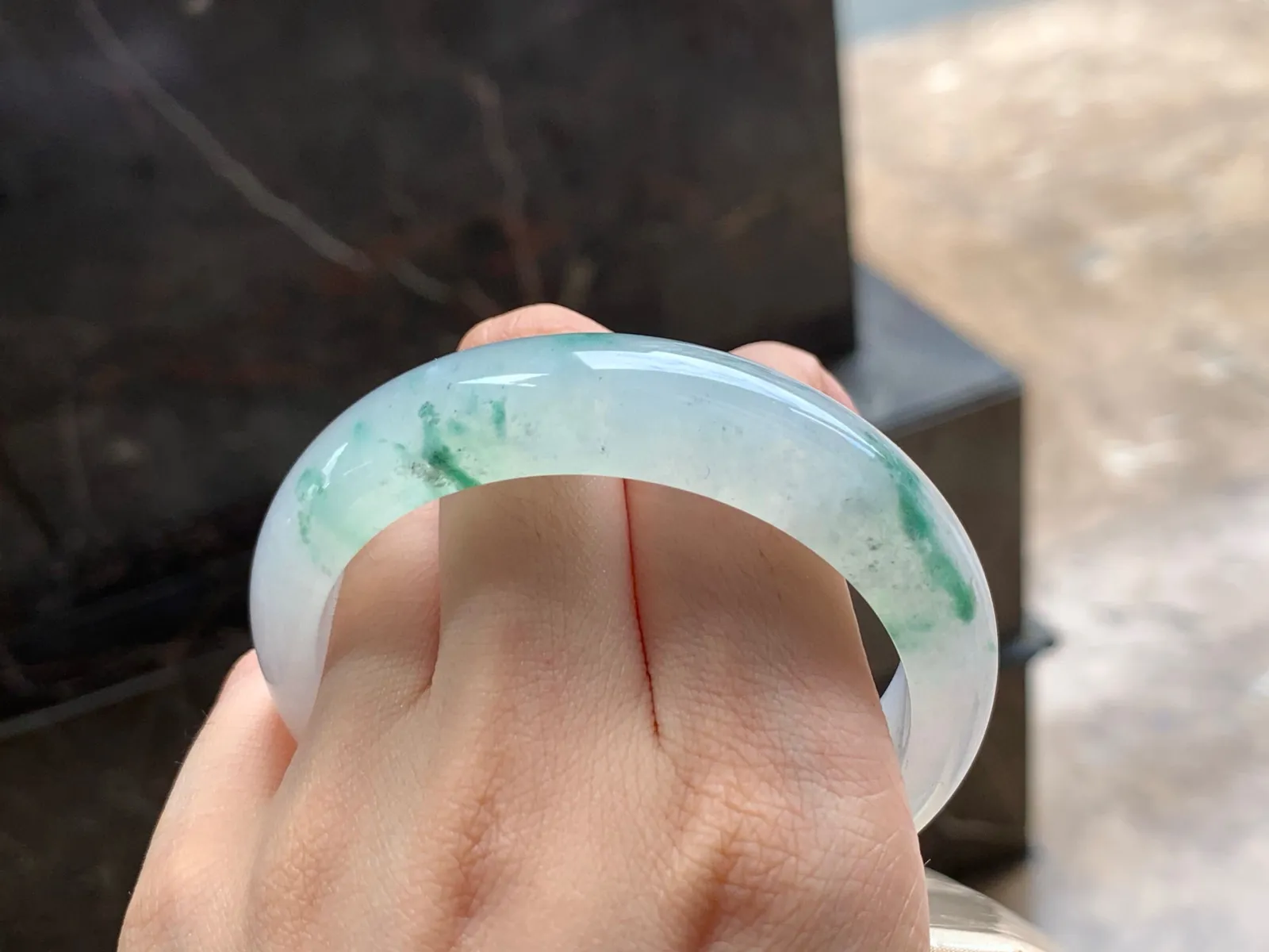 冰飘花手镯
种好55.7/14.5/8.2mm