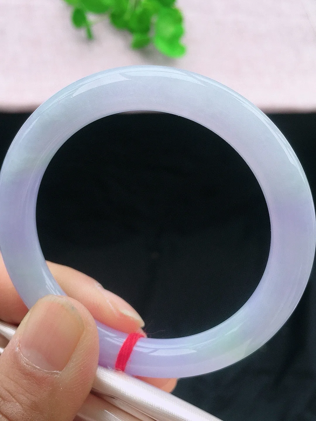 正圈53-54可戴，种老水足，尺寸52/8.5/8.5mm，紫罗兰圆条翡翠手镯