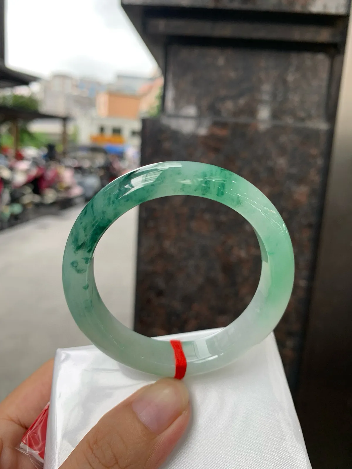 推荐【墨绿飘花正圈】51.6-8.1-12.5，打灯纹，不扣，底妆干净细腻，水墨丹青，大自然的酝酿，美如画，山水如墨染，飘花似烟雨
