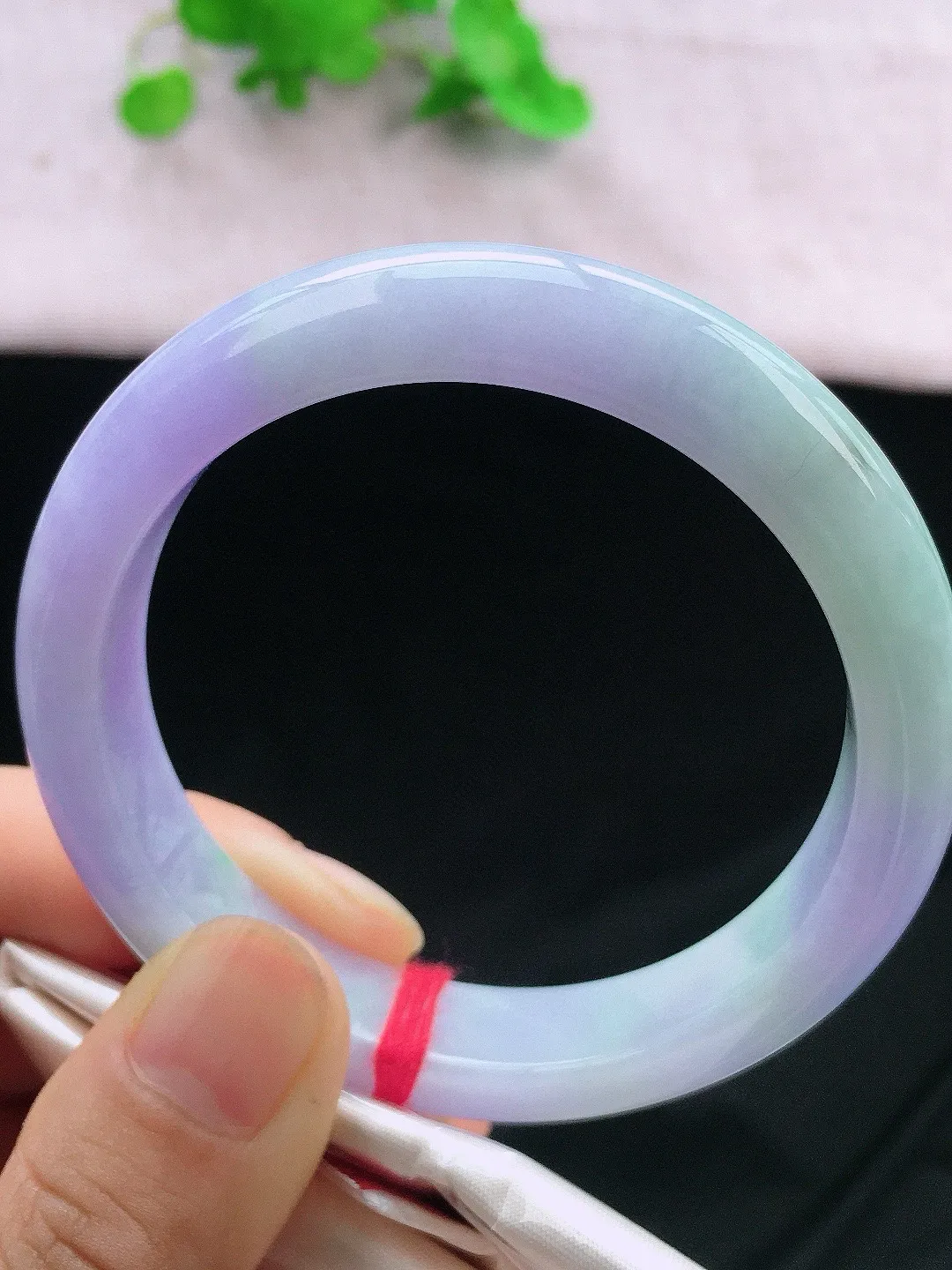 正圈54-55可戴，种老水足，尺寸55/11.8/8.3mm，紫罗兰正圈翡翠手