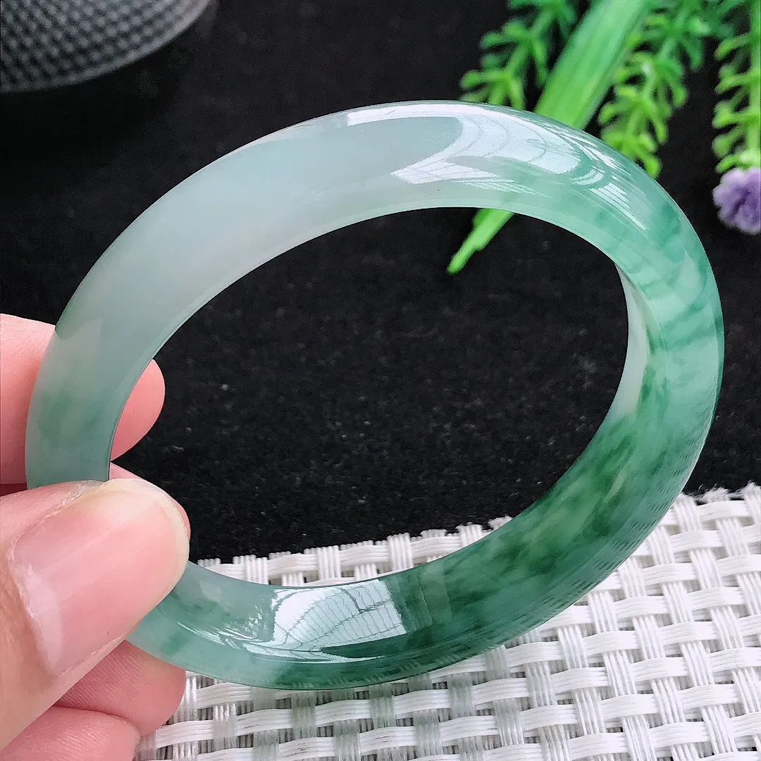 自然光53.5/47/12.4/7.7老坑冰胶果冻浓郁飘花贵妃手镯宽边玉镯百搭少女
