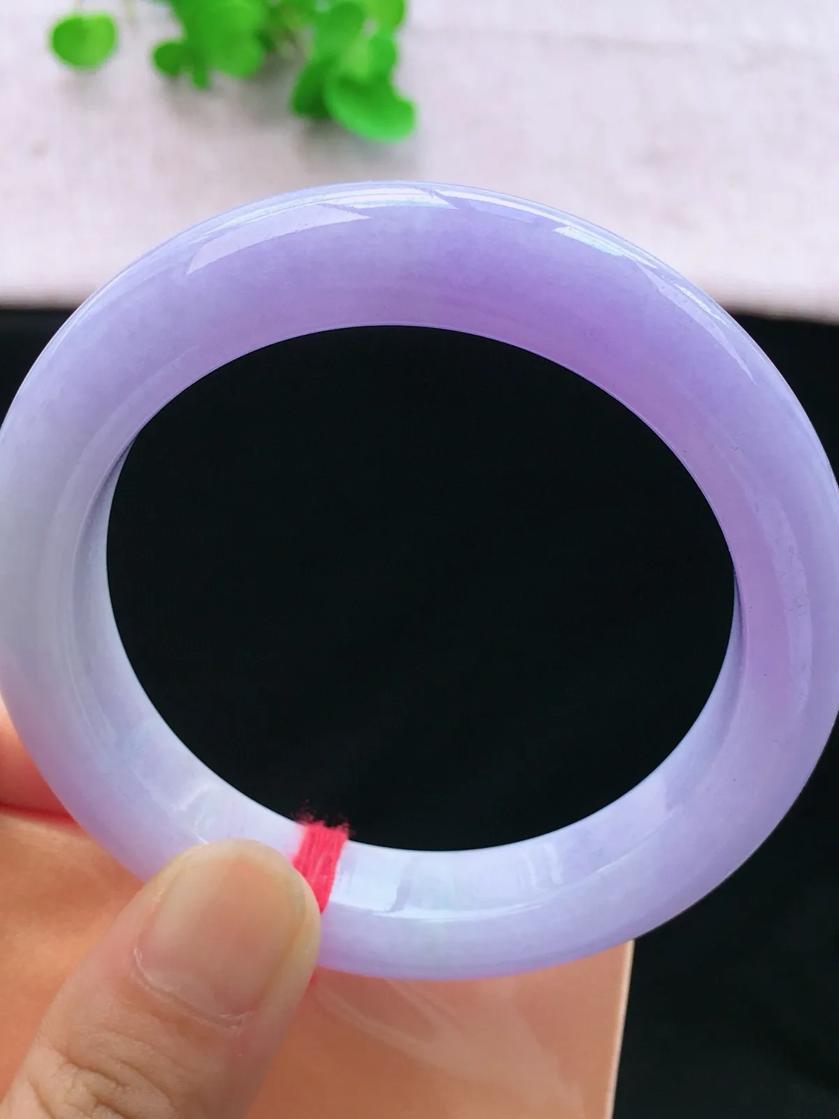 正圈59-60可戴，种老水足，尺寸59.3/12.6/10.4mm，紫罗兰大圈口正圈翡翠手镯