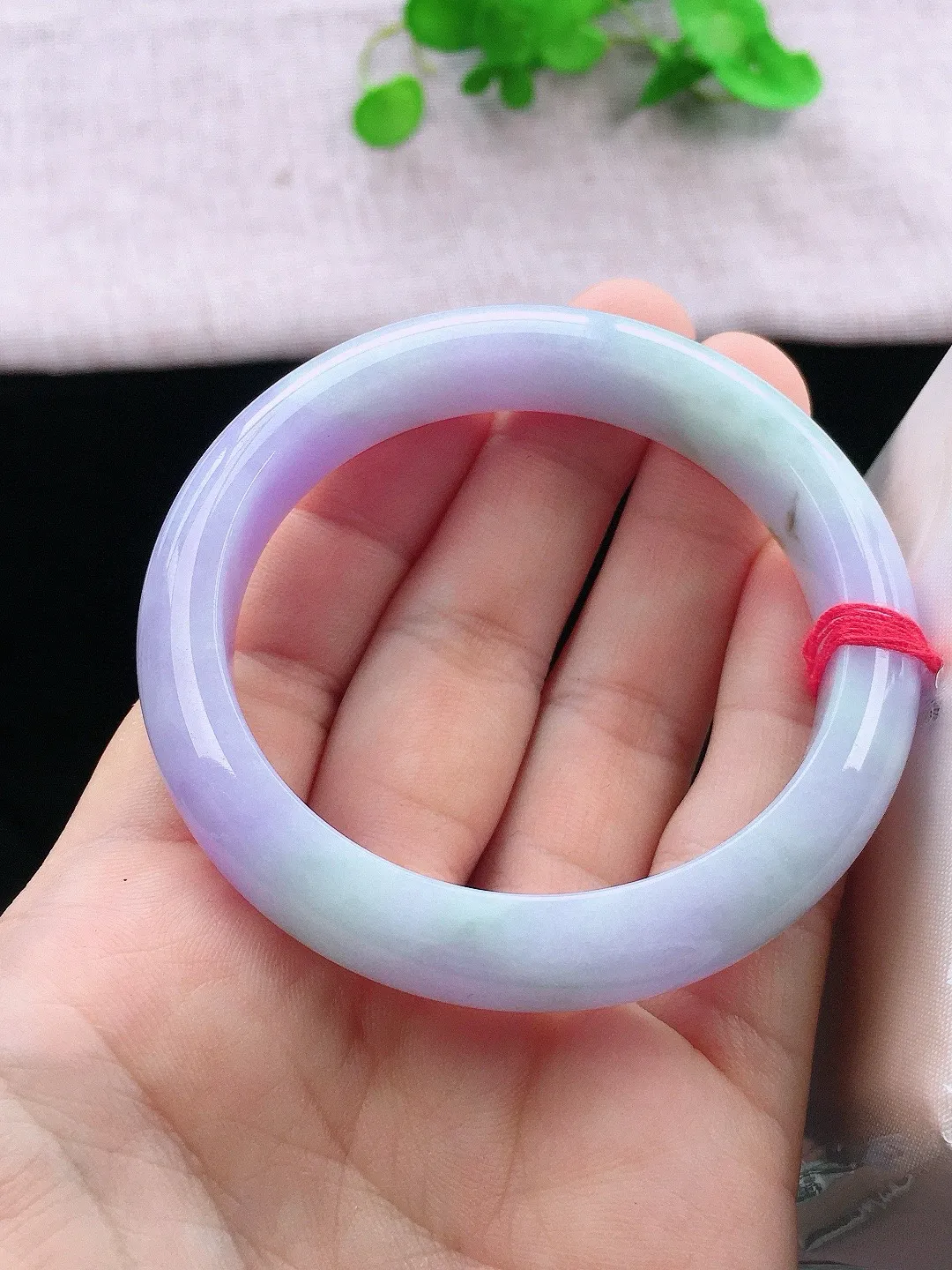 正圈54-55可戴，种老水足，尺寸55/11.8/8.3mm，紫罗兰正圈翡翠手
