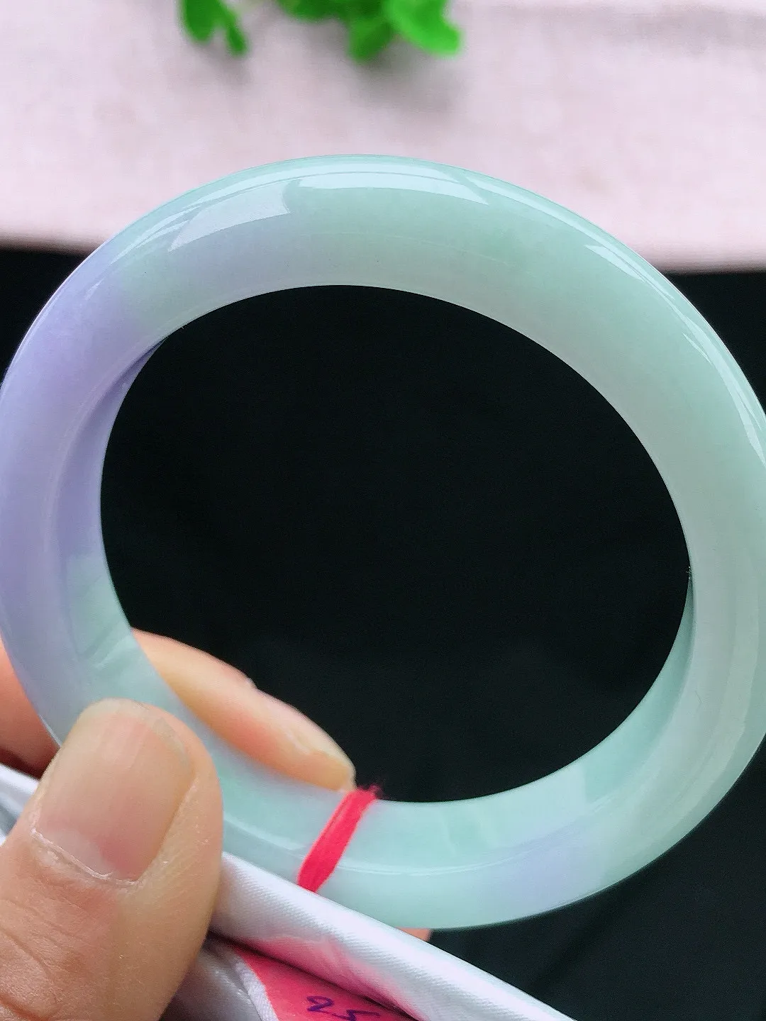 正圈55-56可戴，种老水足，尺寸55.8/12.2/9.5mm，紫罗兰正圈翡翠手镯