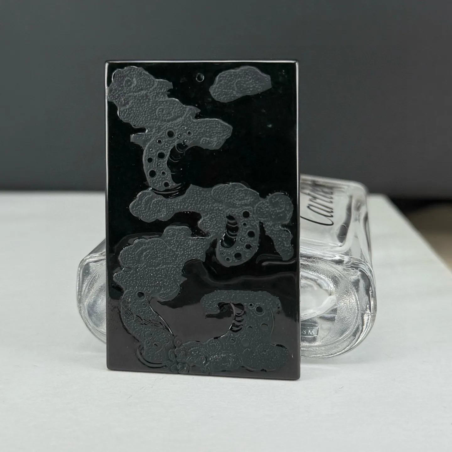 精品墨翠不动明王 种好色正 黑度极好 打灯通透 油性十足 尺寸61