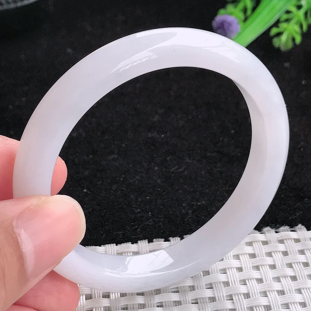自然光50.5/9/7.3小圈口老坑秀气冰润月光白细条手镯宽边玉镯百搭少女