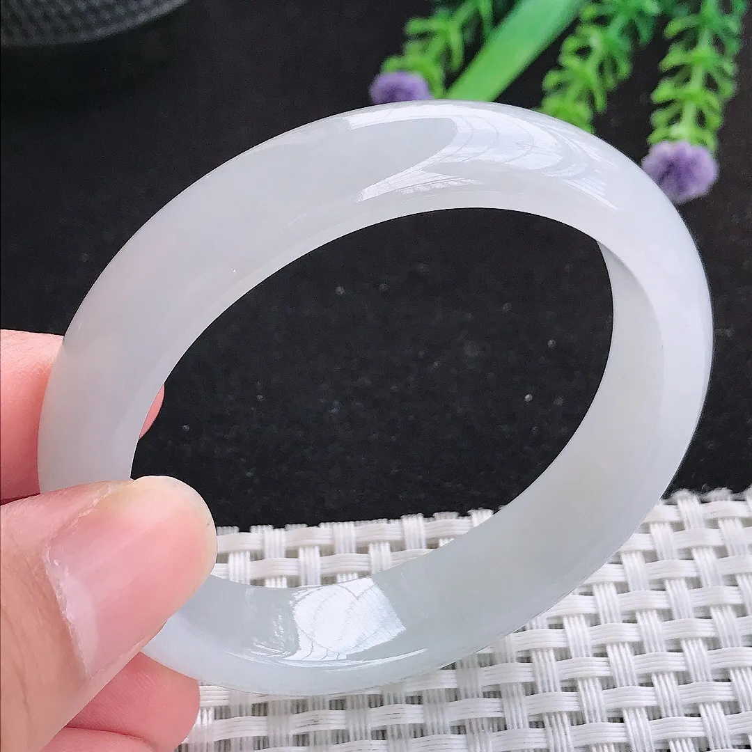 自然光53.5/49/13.5/7.8老坑冰胶果冻月光白贵妃手镯宽边玉镯百搭少女