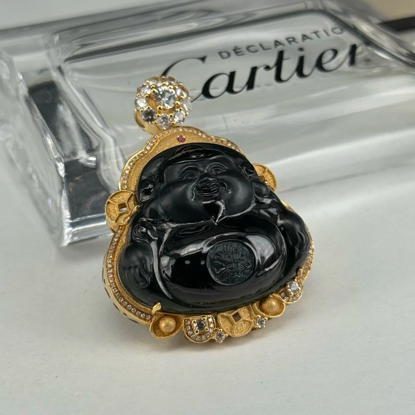 精品18k墨翠财神 种好色正 黑度极好 打灯通透 油性十足 尺寸45.9