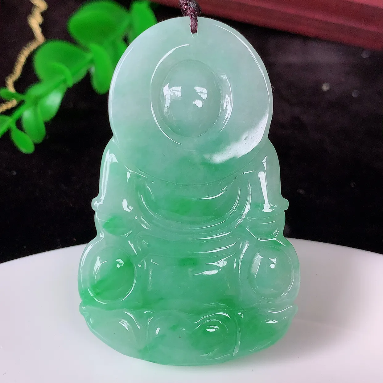 自然光实拍，冰胶飘绿观音吊坠，赐福翡翠观音，观音庇佑守护 ，送礼或自留佳选！#46.21