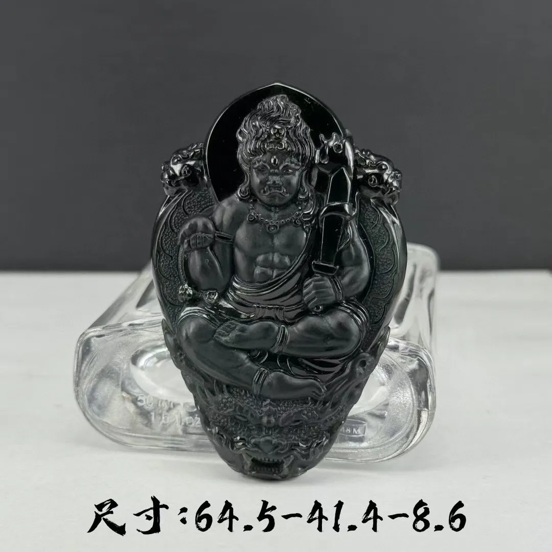 精品墨翠不动明王 种好色正 黑度极好 打灯通透 油性十足 尺寸64.5