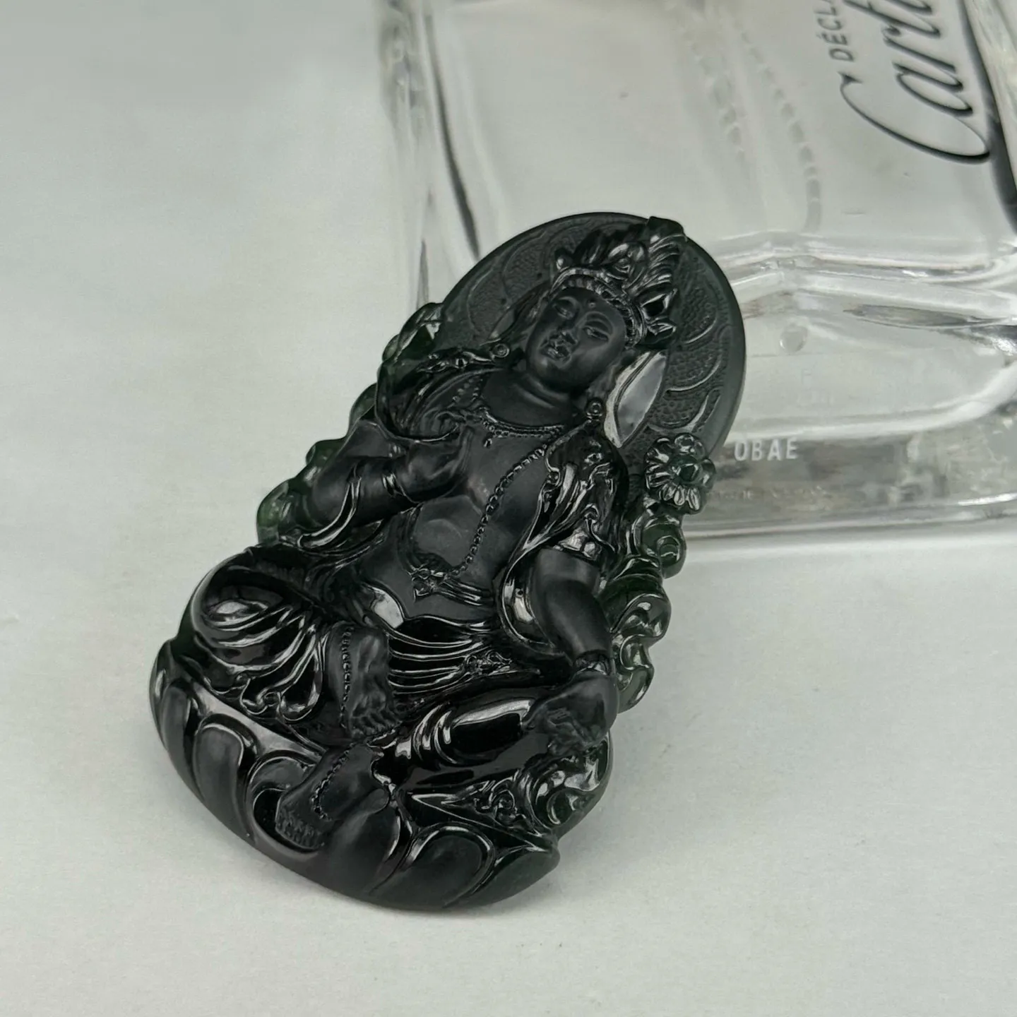 精品墨翠大势至 种好色正 打灯通透 油性十足 尺寸58.3