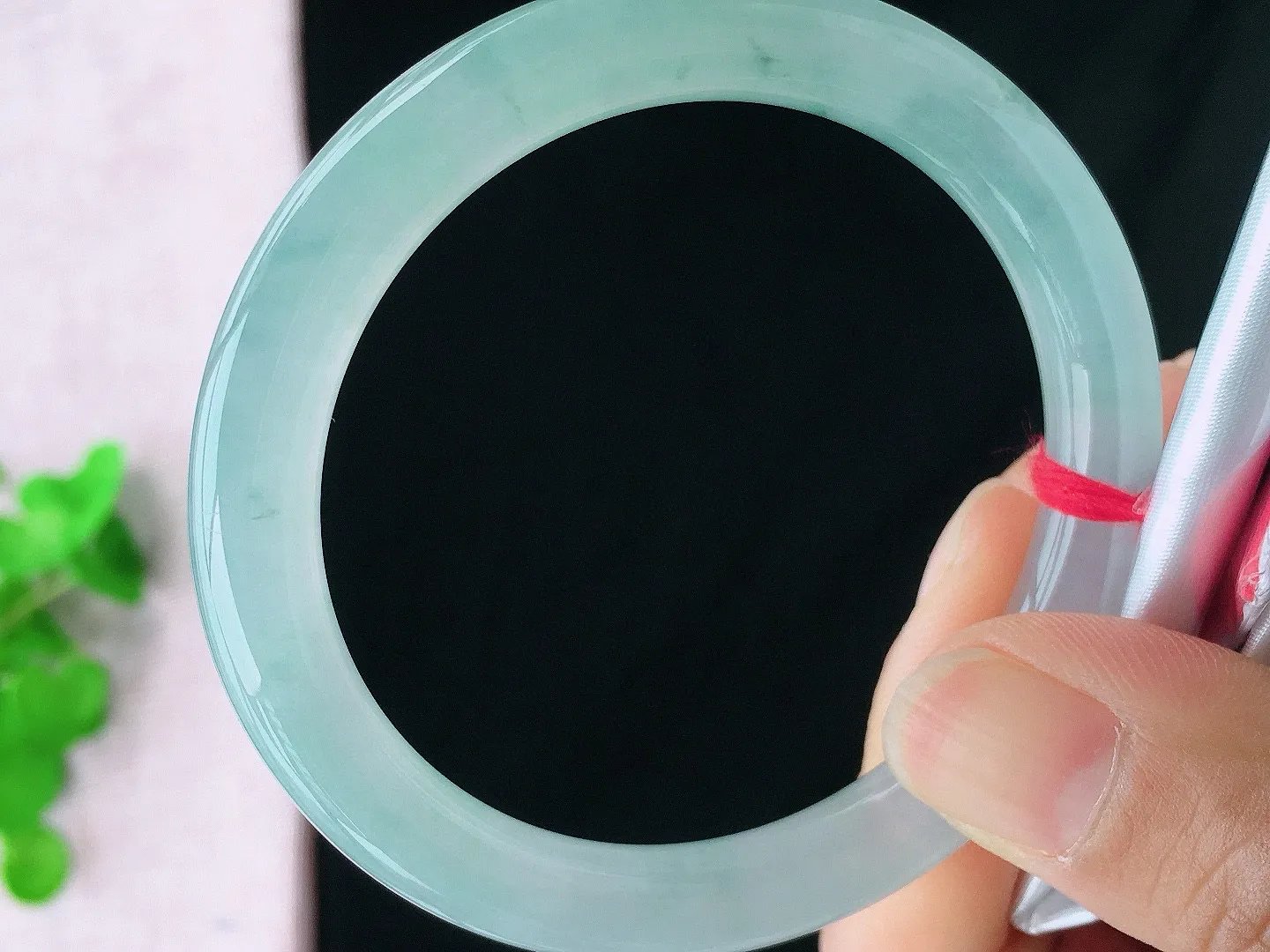 正圈54-55可戴，种老水足，尺寸53/8/8mm，冰晴圆条翡翠手镯
