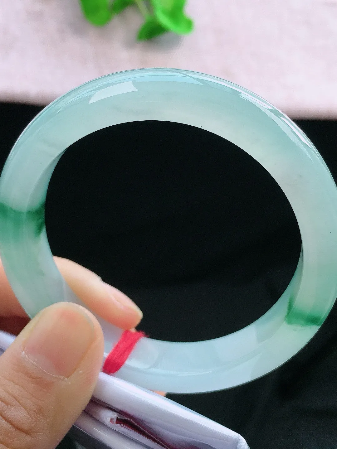 正圈58-59可戴，种老水足，尺寸58.3/13/8.5mm，冰飘花正圈翡翠手镯