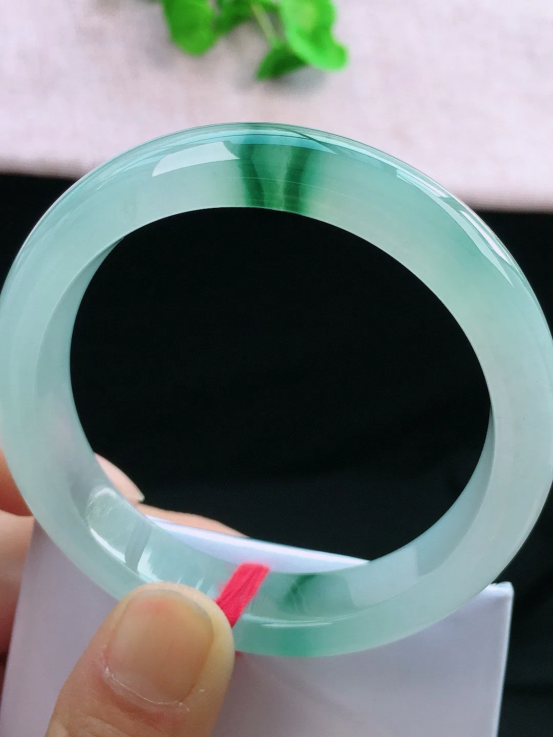 正圈58-59可戴，种老水足，尺寸58.3/13/8.5mm，冰飘花正圈翡翠手镯