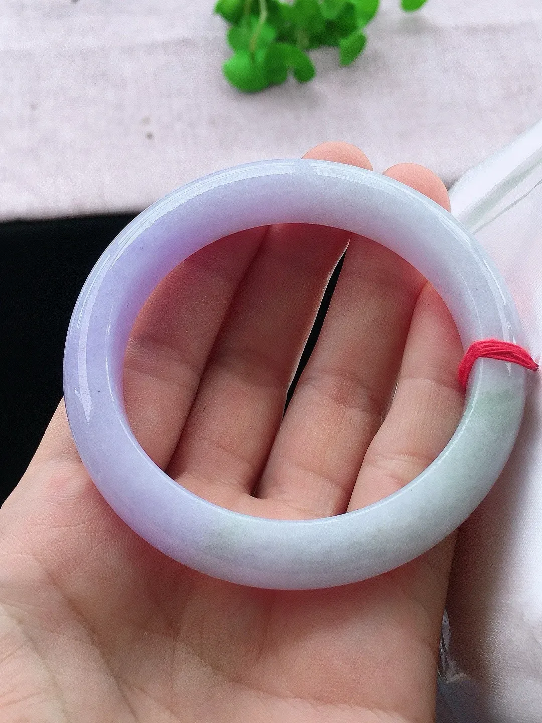 正圈56-57可戴，种老水足，尺寸56.8/12.2/8.9mm，紫罗兰正圈翡翠手镯