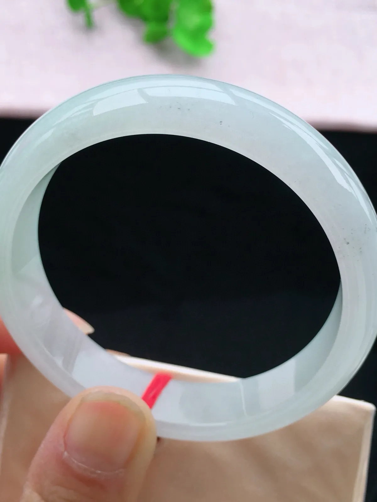 正圈56-57可戴，种老水足，尺寸56.5/13.6/7.3mm，白冰正圈翡翠手镯