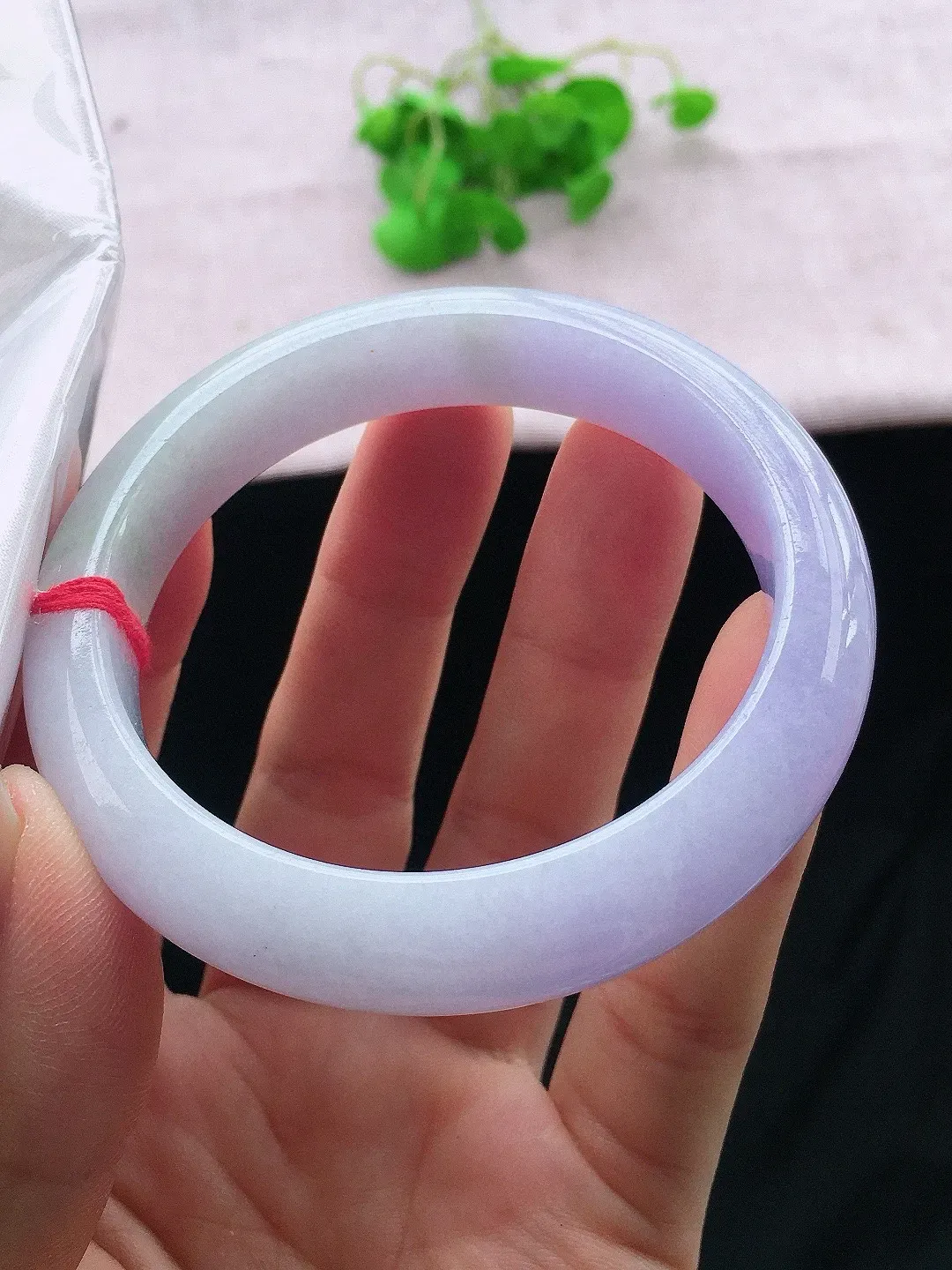 正圈56-57可戴，种老水足，尺寸56.8/12.2/8.9mm，紫罗兰正圈翡翠手镯