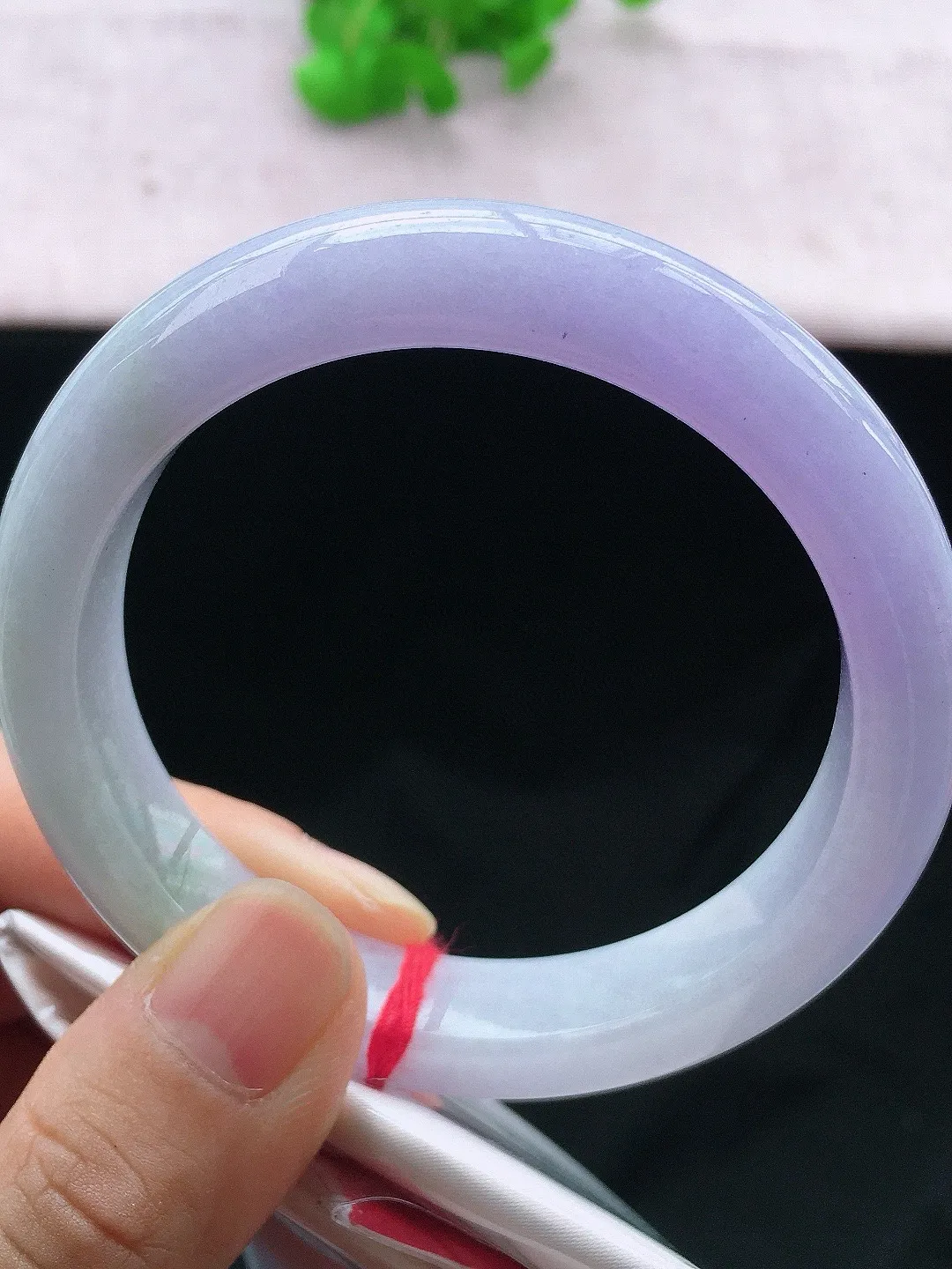 正圈56-57可戴，种老水足，尺寸56.8/12.2/8.9mm，紫罗兰正圈翡翠手镯